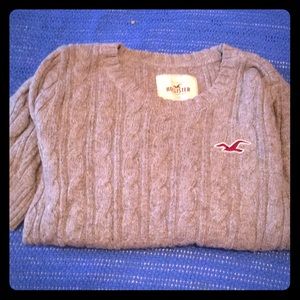 Hollister sweater